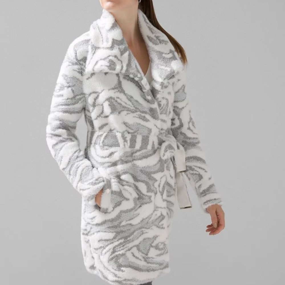 White House Black Market WHBM Jacquard Sweater Coat Size Small
